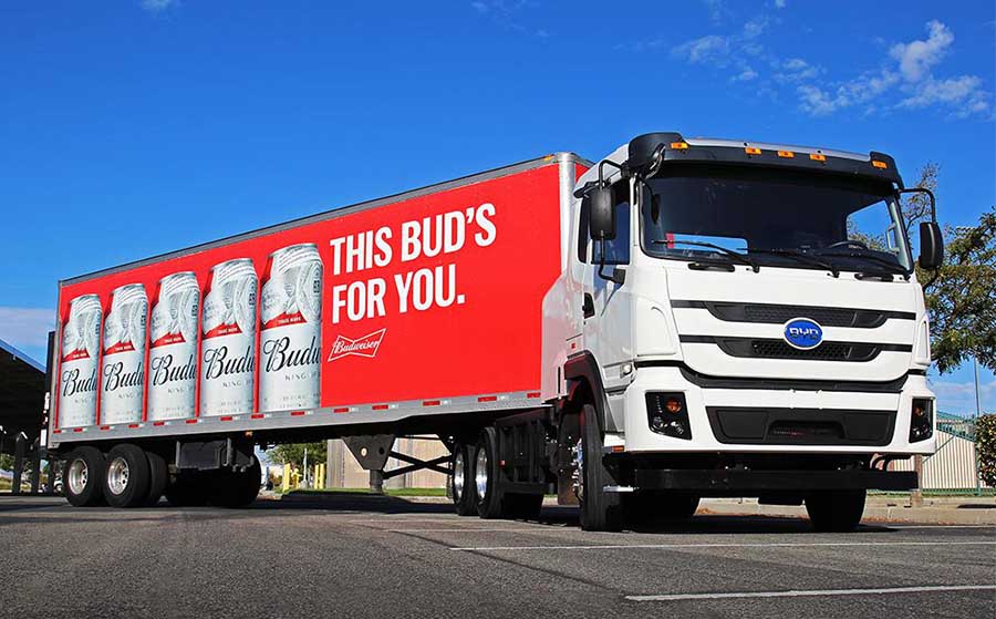 пивной фургон Budweiser